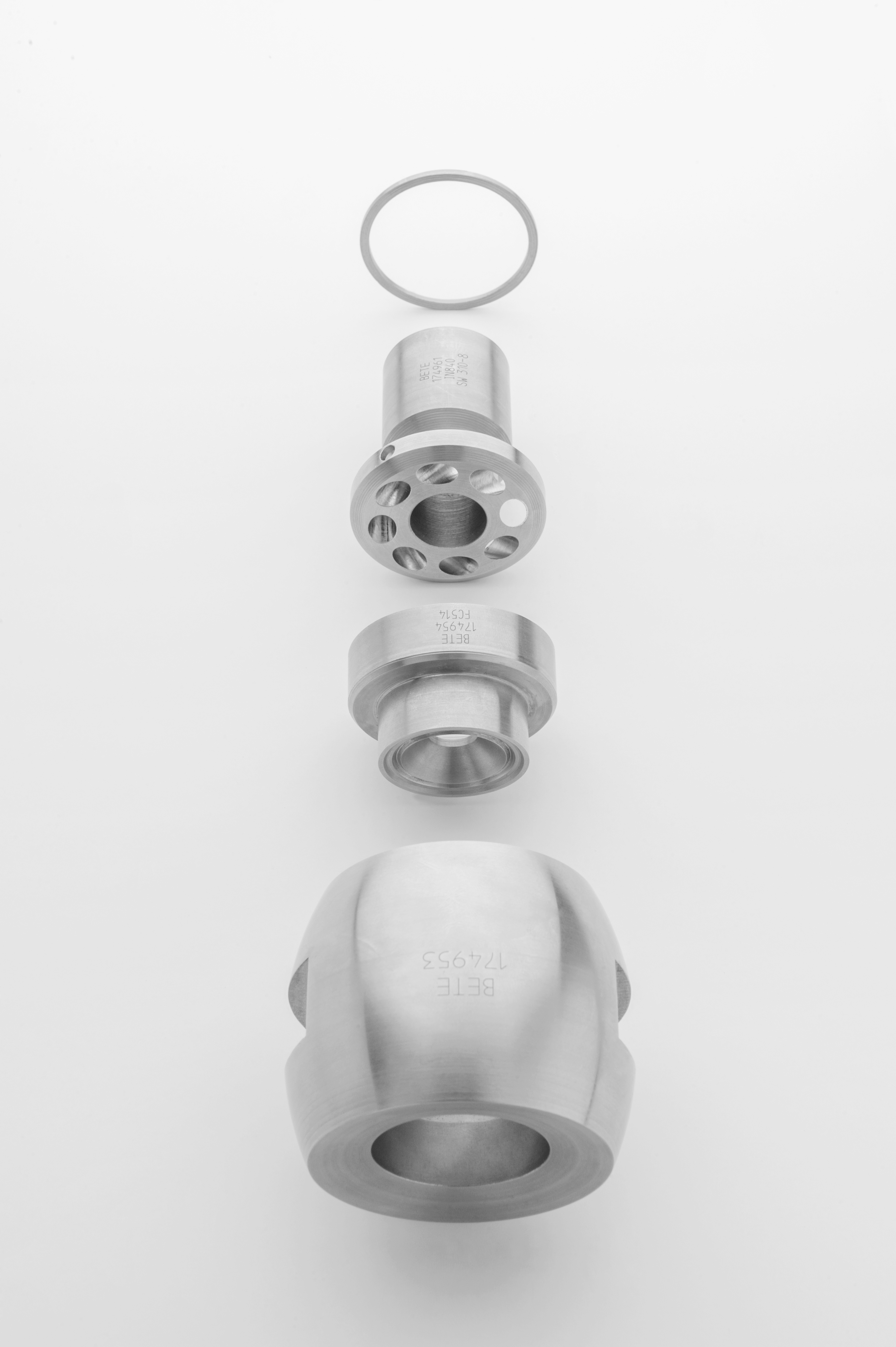 Spillback high turndown ratio nozzle