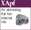 Internal mix air atomising fan nozzle for moistening 